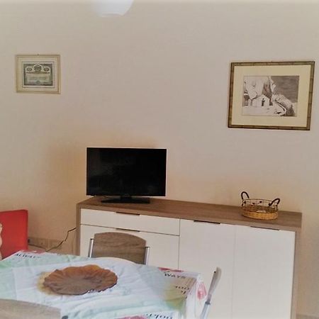 Casa Vacanze Da Giusy Villa มาเตรา ภายนอก รูปภาพ